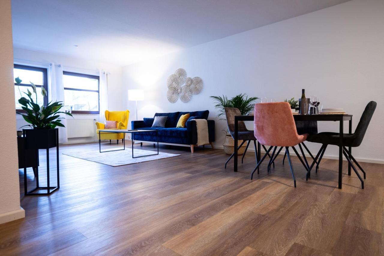 Design-Ferienwohnung In Bad Neuenahr: Platz Fuer 4, Kueche, Wifi, Netflix Exterior foto